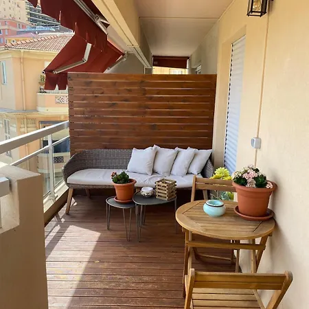 Apartment 2 Pieces Vue Avec Parking Frontiere De Monaco Beausoleil